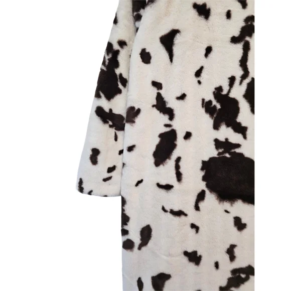 NWT Faux Fur Coat – Cow Print – Size L - Picture 7 of 11
